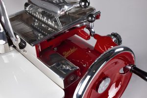Affettatrice-Berkel-Modello-115-rossa-decorazione