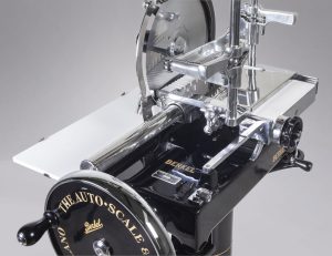 Van-Berkel-Affettatrice-restaurata-Modello-P-nera