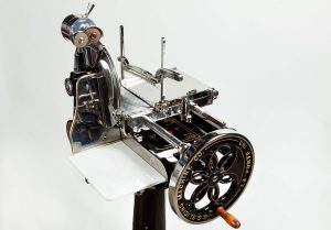Affettatrice-berkel-modello-B80-nera